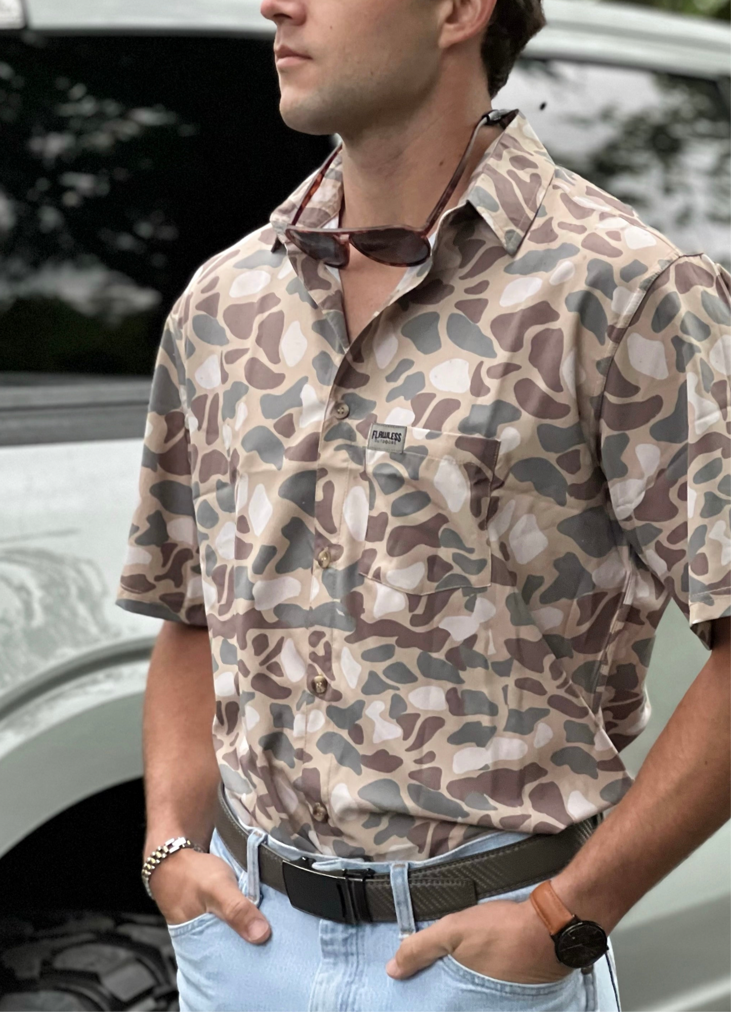 Full Button Collared Shirt (Outdoors)