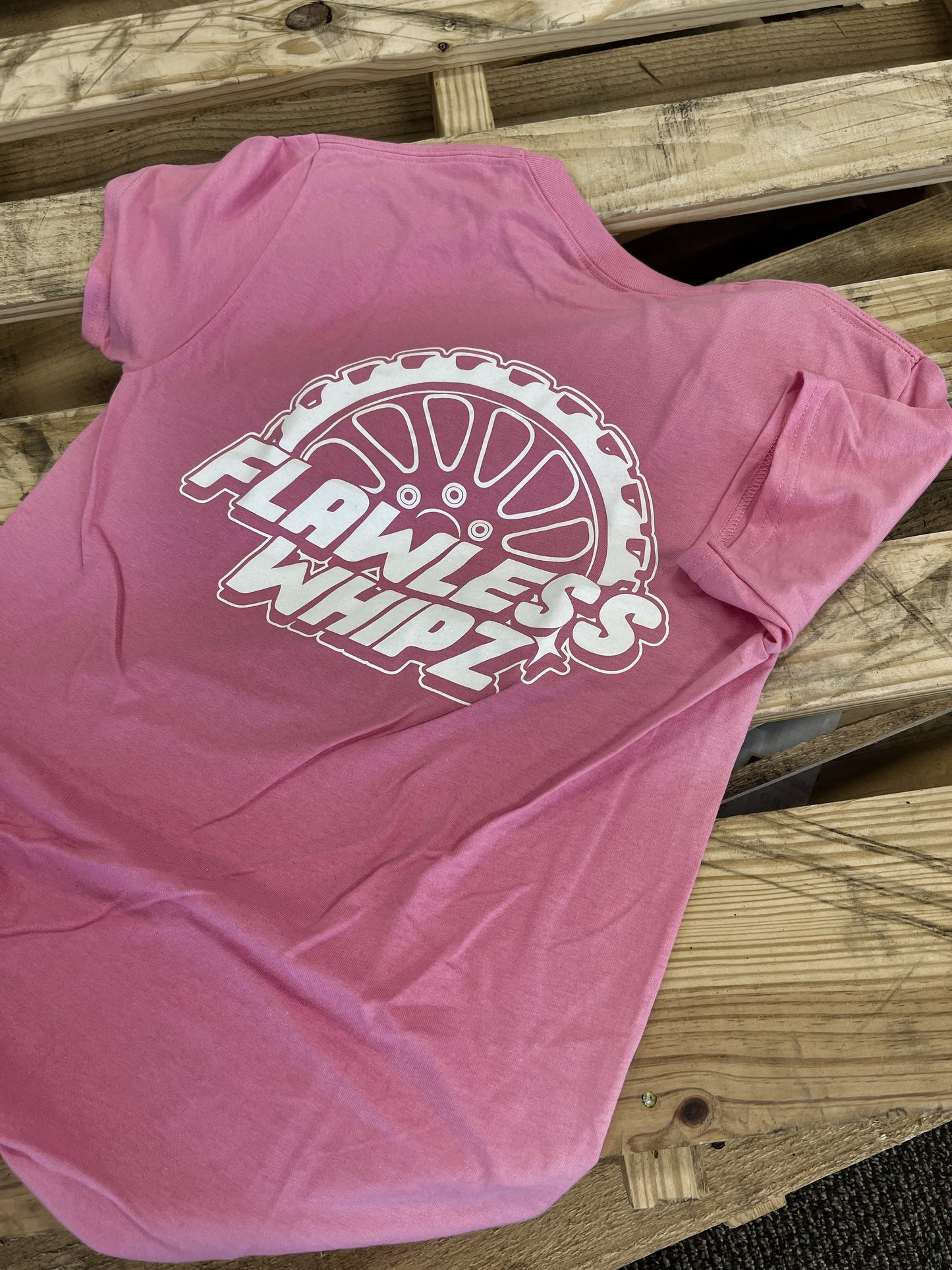 Wheel Logo T