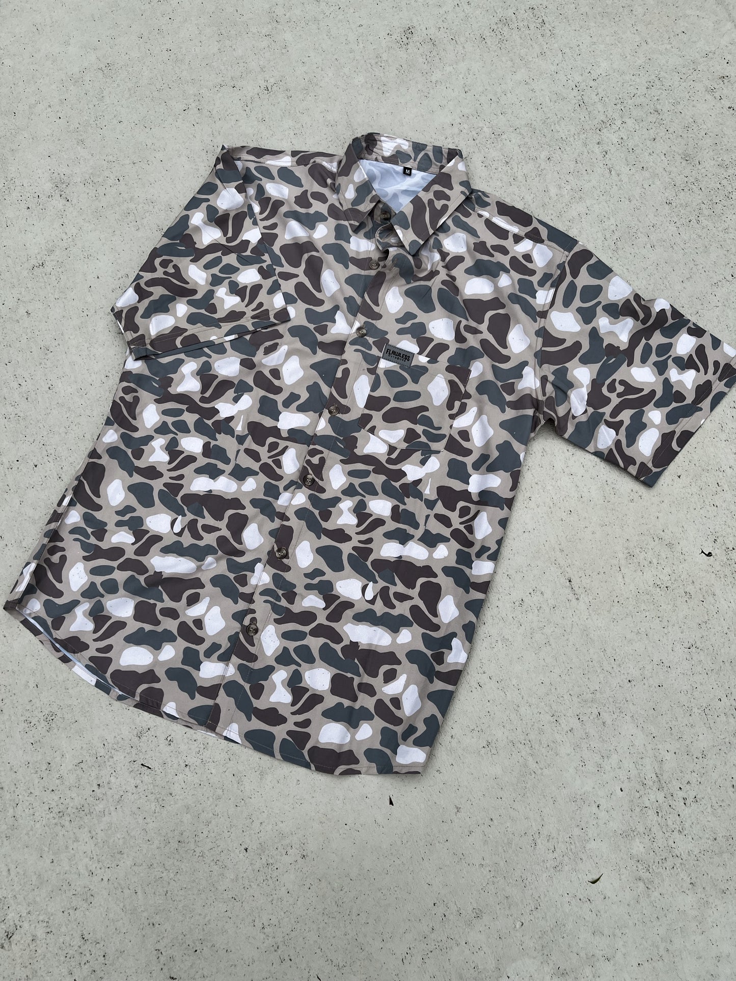 Full Button Collared Shirt (Outdoors)