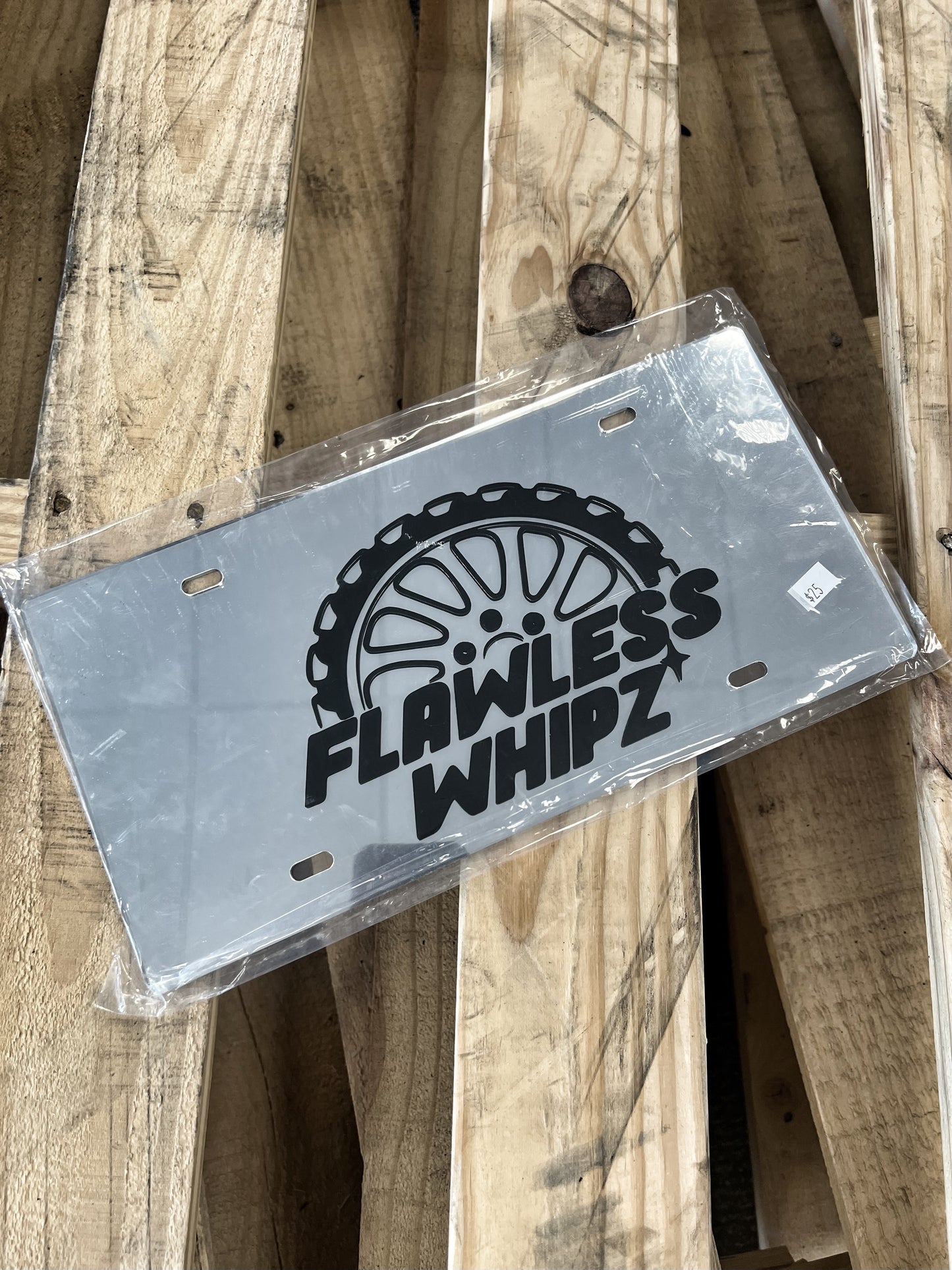 Flawless Wheel Logo Tag